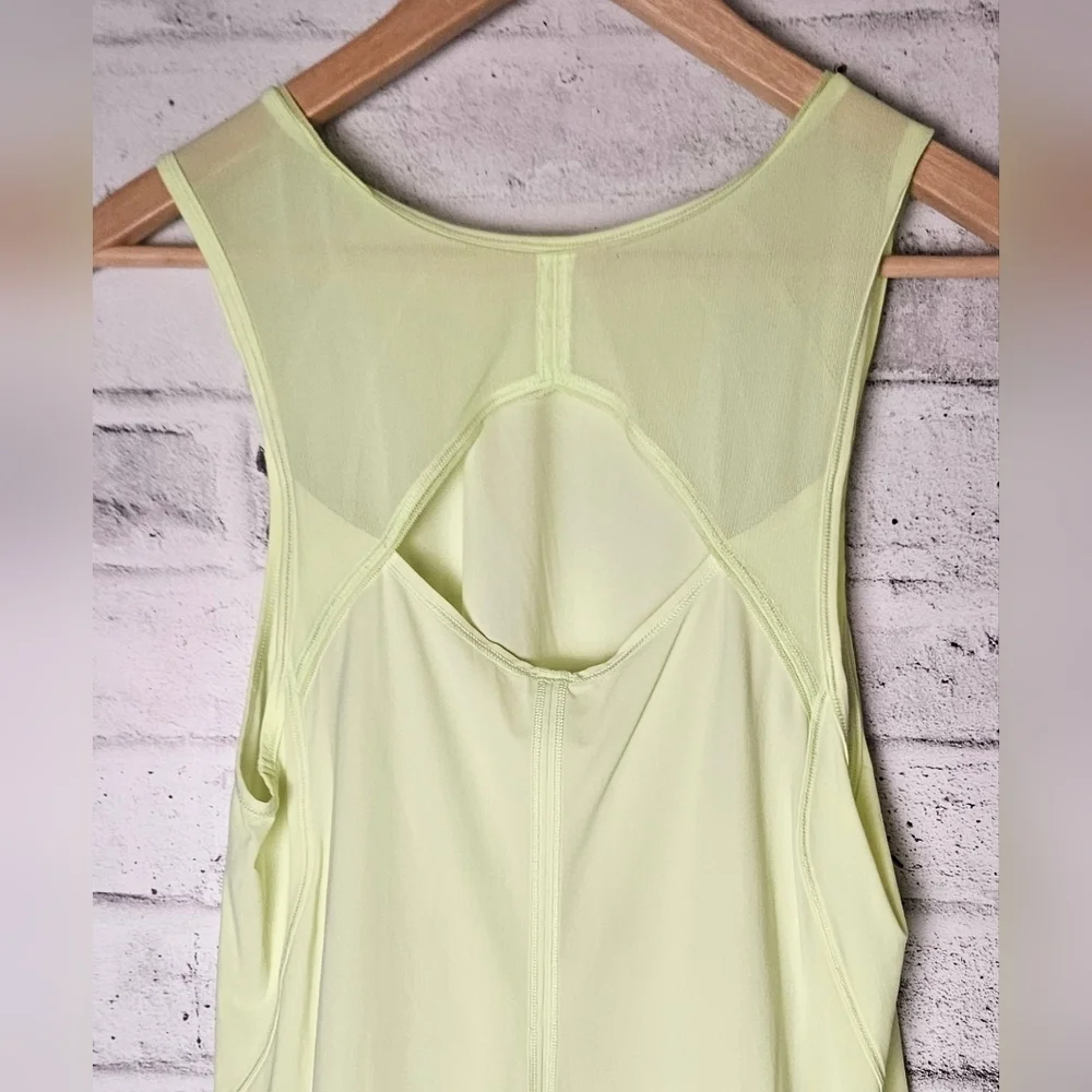 Lululemon Sculpt Tank Clear Mint Size 8 Mesh Back Lightweight Run Top - Picture 5 of 11